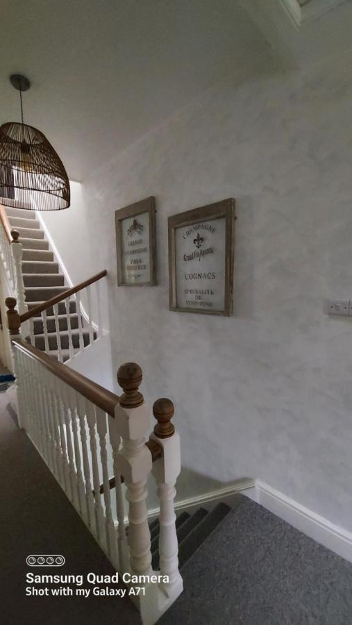 Homestay Poole Zewnętrze zdjęcie
